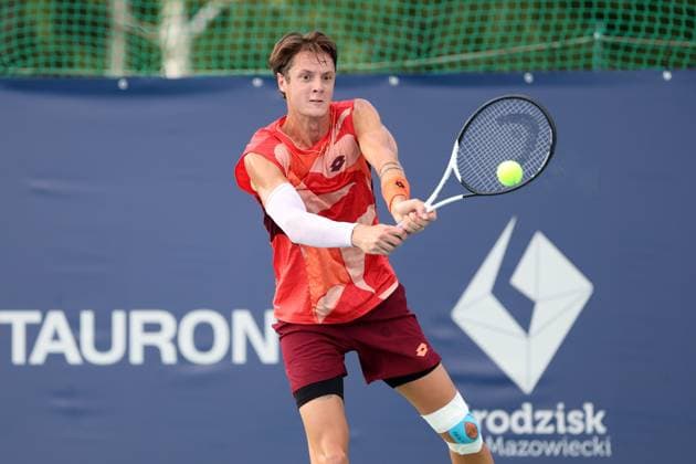 KOZERKI 14.08.2023 TURNIEJ ATP, Tennis Herren 100 LOTTO KOZERKI OPEN --- TENNIS ATP CHALLENGER TOUR 100 MAXIME JANVIER FOT. PIOTR KUCZA FOTOPYK NEWSPIX.PL --- Newspix.pl  230814PYK0249