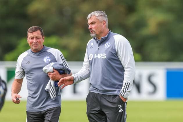 15 08 2023, football, test match, season 2023 2024, U23 FC Schalke 04 FC Schalke 04, Willi Landgraf FC Schalke 04 , head coach Thomas Reis FC Schalke 04 Gelsenkirchen NRW Germany xRHR PHOTO TRx Copyright: RHR-FOTOx RHR-FOTO TR