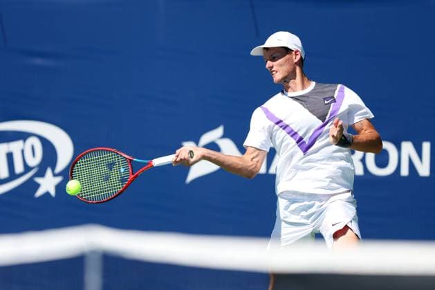 KOZERKI 15.08.2023 TURNIEJ ATP, Tennis Herren 100 LOTTO KOZERKI OPEN --- TENNIS ATP CHALLENGER TOUR 100 DAVID POLJAK FOT. PIOTR KUCZA FOTOPYK NEWSPIX.PL --- Newspix.pl  230815PYK0130