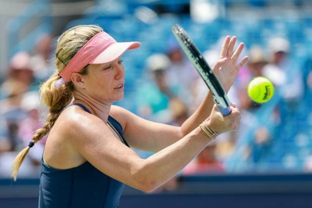 August 16, 2023, Mason, Ohio, USA: Danielle Collins (USA) hits a forehand shot during WednesdayÃ¢â‚¬â ¢s round of the Western and Southern Open at the Lindner Family Tennis Center, Mason, Oh. Mason USA - ZUMAs304 20230816_zaf_s304_152 Copyright: xScottxStuartx