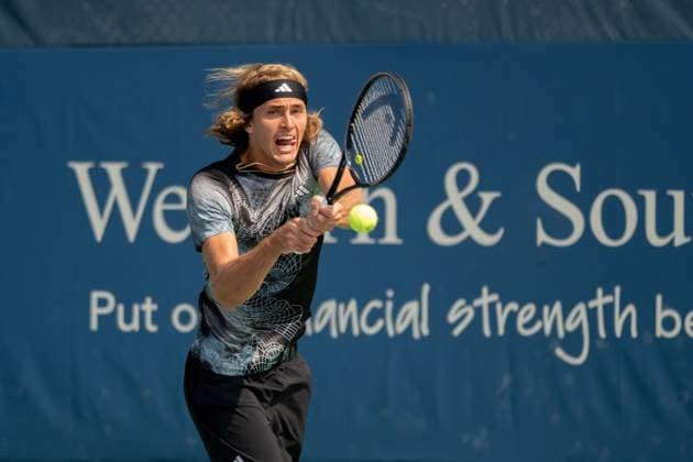 Sport Bilder des Tages Western & Southern Open: Day 3 Alexander Zverev plays Yoshihito Nishioka during the Western & Southern Open at the Lindner Family Tennis Center on Wednesday, August 16, 2023 in Cincinnati, Ohio. Cincinnati, OH Ohio United States  Copyright: xJasonxWhitmanx originalFilename:whitman-westerns230816_npRGM.jpg