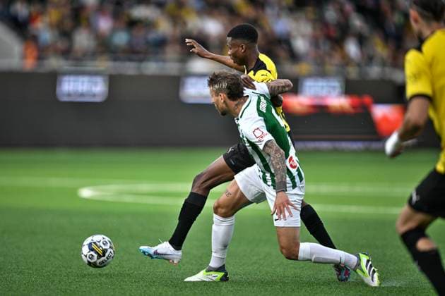 GÖTEBORG 20230817 Zalgiris Nicolas Gorobsov, left, and Häckens Benie Adama Traore during Thursdays Europa League qualifier between BK Häcken and FK Zalgiris Vilnius at Bravida Arena GÖTEBORG SVERIGE x9200x  Copyright: xBjörnxLarssonxRosvall TTx EUROPA LEAGUE HÄCKEN-ZALGIRIS