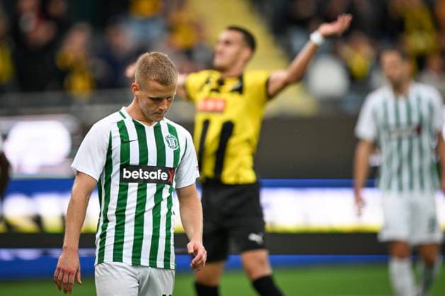 GÖTEBORG 20230817 Zalgiris Paulius Golfubickas is depressed after the 1-0 loss in Thursdays Europa League qualifier between BK Häcken and FK Zalgiris Vilnius at Bravida Arena GÖTEBORG SVERIGE x9200x  Copyright: xBjörnxLarssonxRosvall TTx EUROPA LEAGUE HÄCKEN-ZALGIRIS