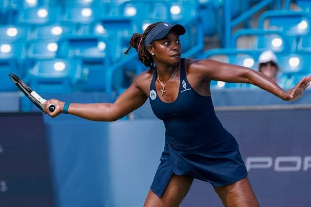 August 17, 2023, Mason, Ohio, USA: Sloane Stephens (USA) in action during ThursdayÃ¢â‚¬â ¢s round of the Western and Southern Open at the Lindner Family Tennis Center, Mason, Oh. Mason USA - ZUMAs304 20230817_zaf_s304_078 Copyright: xScottxStuartx