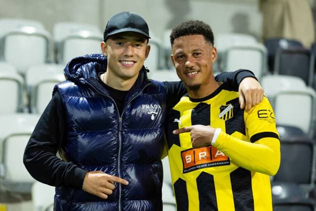 230817 Hussein Carneil of IFK Göteborg and Tobias Sana of Häcken after the UEFA Europa League qualification match between BK Häcken and Zalgiris Vilnius on August 17, 2023 in Göteborg Photo Michael Erichsen BILDBYRAN COP 89 MI0522 bbeng bk häcken football fotball fotboll fotboll kval qualifying round soccer uefa europa league zalgiris vilnius  Copyright: MICHAELxERICHSEN BB230817MI083
