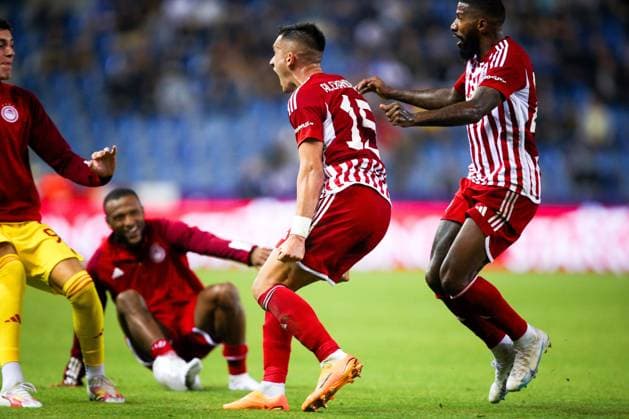 KRC Genk v Olympiacos - UEFA Europa League Qualifying GENK, BELGIUM - AUGUST 17 : Sotirios Alexandropoulos defender of Olympiacos FC celebrates after scoring the 1-1 goal during the second leg match of the UEFA Europa League season 2023 - 2024 third qualifying round between KRC Genk and Olympiacos on August 17, 2023 in Genk, BELGIUM, 17 08 2023 ( Genk BELGIUM  Copyright: xTsx