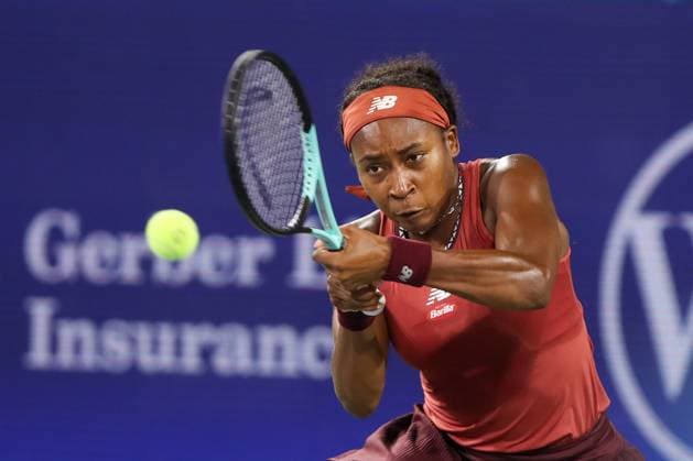 CINCINNATI, OH - AUGUST 17: Coco Gauff of the United States hits a backhand during the third round at the Western & Southern Open at Lindner Family Tennis Center on August 17, 2023 in Mason, Ohio. (Photo by Ian Johnson Icon Sportswire) TENNIS: AUG 17 Western & Southern Open EDITORIAL USE ONLY Icon230817062