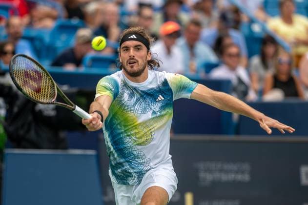 Round Of 16 Matches: Western & Southern Open Stefanos Tsitsipas is seen during his round of 16 match with Hubert Hurkacz at the Western & Southern Open at the Lindner Family Tennis Center on Thursday, August 17, 2023 in Cincinnati, Ohio. Cincinnati, OH Ohio United States  Copyright: xJasonxWhitmanx originalFilename:whitman-westerns230817_npT3L.jpg