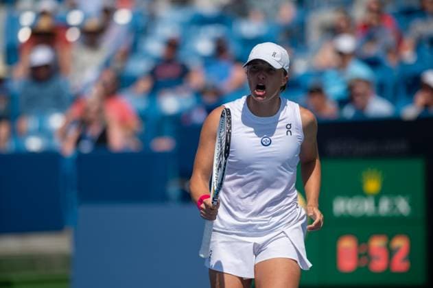 Quarterfinals Matches: Western & Southern Open Iga Swiatek is seen during her quarterfinals match against Marketa Vondrousova at the Western & Southern Open at the Lindner Family Tennis Center on Friday, August 18, 2023 in Cincinnati, Ohio. Swiatek defeated Vondrousova 7-6, 6-1. Cincinnati, OH Ohio United States  Copyright: xJasonxWhitmanx originalFilename:whitman-quarterf230818_npfRY.jpg