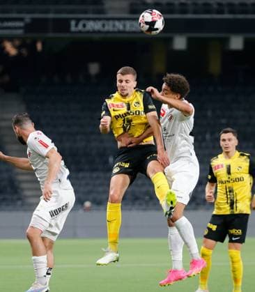 FC Breitenrain Young Boys Darian Males vs Pascal Schuepbach 18 08 2023 Wankdorf Stadion Bern , SWITZERLAND, Season 2023 2024 Football Men Cup Match 1 32 Final FC Breitenrain BSC Young Boys Bern Darian Males Young Boys vs Pascal Schuepbach FC Breitenrain