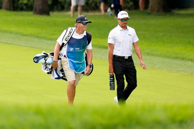 OLYMPIA FIELDS, IL - AUGUST 19: PGA, Golf Herren golfer Rickie Fowler walks the first hole during the third round of the BMW Championship Fed Ex Cup Playoffs on August 19th, 2023, at Olympia Fields Country Club in Olympia Fields, Illinois. (Photo by Brian Spurlock Icon Sportswire) GOLF: AUG 19 PGA - BMW Championship EDITORIAL USE ONLY Icon230819009