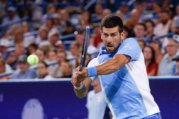 CINCINNATI, OH - AUGUST 19: Novak Djokovic of Serbia hits a backhand during the semifinal round at the Western & Southern Open at Lindner Family Tennis Center on August 19, 2023 in Mason, Ohio. (Photo by Ian Johnson Icon Sportswire) TENNIS: AUG 19 Western & Southern Open EDITORIAL USE ONLY Icon230819091