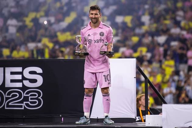 RECORD DATE NOT STATED Leagues Cup 2023 Nashville (USA) vs Inter de Miami (USA) Final Lionel Messi of Inter de Miami receives award the best player and Top Scorer during the game Nashville vs Inter de Miami, corresponding to the Great Final of the Leagues Cup 2023, at Geodis Park Stadium, on August 19, 2023. <br><br> Lionel Messi del Inter de Miami recibe premio al mejor jugador y maximo goleador durante el partido Nashville vs Inter de Miami, correspondiente a la Gran Final de la Leagues Cup 2023, en el Estadio Geodis Park, el 19 de Agosto de 2023. NASHVILLE TEENNESSEE ESTADOS UNIDOS  Copyright: xJosexLuisxMelgarejox 20230819230746_LC_23_FINAL_NSH_MIA_MESSI129