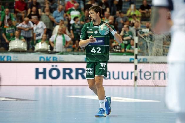 18 08 2023, xovx, Handball HBL Bundesliga test match, HSG Wetzlar Paris Saint Germain Nemanja Zelenovic HSG Wetzlar , punter Wetzlar Buderus Arena Hesse Germany EN