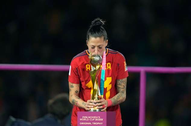 August 20 2023: Jennifer Hermoso (Spain) with the the World Cup trophy during a FiFA Womens World Cup Final game, Spain versus England, at Olympic Stadium, Sydney, Australia. CSM Sydney Australia - ZUMAc04_ 20230820_zma_c04_315 Copyright: xKimxPricex