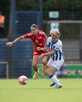 Football, Women, 2023 2024 season, Regionalliga Nordost 1 matchday , Hertha BSC 1 FC Union Berlin, v l Sophie Trojahn 1 women, 1 FC Union Berlin , Mare Pranke 1 women, Hertha BSC , 20 08 2023, Copyright: xSebastianxRäppold MatthiasxKochx