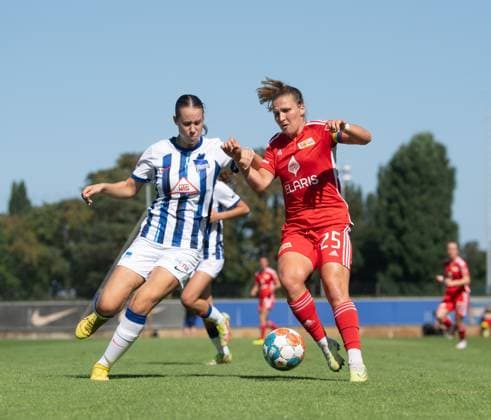 Football, Women, Season 2023 2024, Regionalliga Nordost 1 Matchday , Hertha BSC 1 FC Union Berlin, v l Nora Giannori 1 Women, Hertha BSC , Dina Orschmann 1 Women, 1 FC Union Berlin , 20 08 2023, Copyright: xSebastianxRäppold MatthiasxKochx