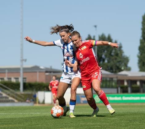 Football, Women, Season 2023 2024, Regionalliga Nordost 1 Matchday , Hertha BSC 1 FC Union Berlin, v l Anouk Westphal 1 Women, Hertha BSC , Dina Orschmann 1 Women, 1 FC Union Berlin , 20 08 2023, Copyright: xSebastianxRäppold MatthiasxKochx