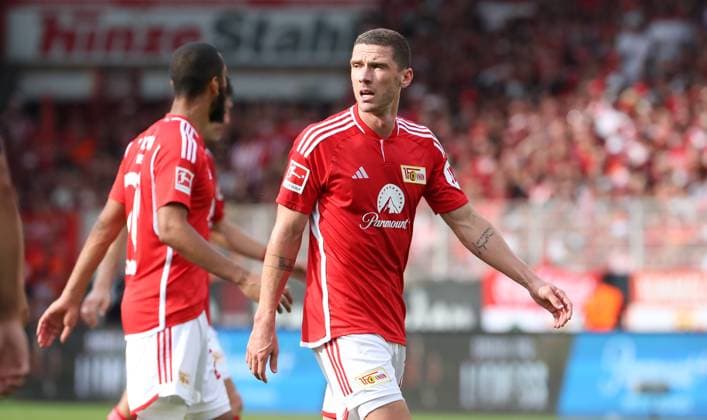 Robin Gosens action upper body sports soccer soccer Bundesliga men DFL 1 matchday season 2023 2024 20 08 2023 1 FC Union Berlin FCU vs 1 FSV Mainz 05 DFL regulations prohibit any use of photographs as image sequences and or quasi video