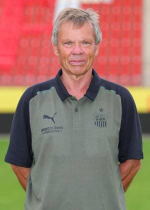 Teampraesentation FSV Zwickau Regionalliga Nordost FSV Zwickau, Regionalliga Nordost, Porträttermin 2023 2024, Zwickau 21 08 2023, GGZ Arena, Football , In the picture Hygiene Officer Dr med Hans Jürgen Lambrecht ,