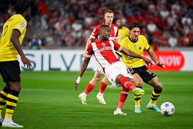 Football, CL Qualifiers, Royal Antwerp FC - AEK Athens