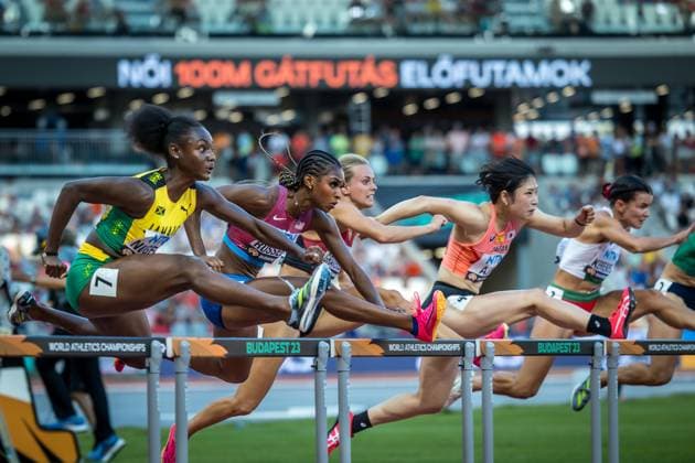 Bilder des Jahres 2023, Sport 08 August Sport Themen der Woche KW34 Sport Bilder des Tages World Athletics Championships Budapest 23; Hungary, 22.08.2023 Ackera NUGENT of JAMAICA (JAM), Masai RUSSELL of UNITED STATES (USA), Mette GRAVERSGAARD of DENMARK (DEN) compete in the first round of the womens 100 m hurdles at the World Athletics Championships Budapest 23 in Budapest, on Tuesday, August 22, 2023 *** World Athletics Championships Budapest 23 Hungary, 22 08 2023 Ackera NUGENT of JAMAICA JAM , Masai RUSSELL of UNITED STATES USA , Mette GRAVERSGAARD of DENMARK DEN compete in the first round of the womens 100 m hurdles at the World Athletics Championships Budapest 23 in Budapest, on Tuesday, August 22, 2023 Copyright: xBEAUTIFULxSPORTS OlafxRellischx