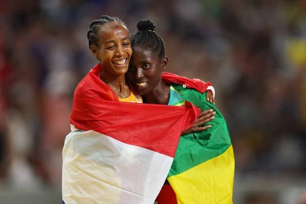 Bilder des Jahres 2023, Sport 08 August Sport Themen der Woche KW34 Sport Bilder des Tages (L to R) Sifan Hassan (NED), Diribe Welteji (ETH), AUGUST 22, 2023 - Athletics : World Athletics Championships Budapest 2023 Women s 1500m Final at National Athletics Centre, Budapest, Hungary. Noxthirdxpartyxsales  (226975936)