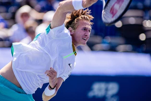 August 23, 2023: Sebastian Korda serves during the third round of the 2023 Winston-Salem Open at Wake Forest Tennis Complex in Wnston-Salem, NC. ( ) Wnston-Salem United States - ZUMAc04_ 20230823_zma_c04_010 Copyright: xScottxKinserx