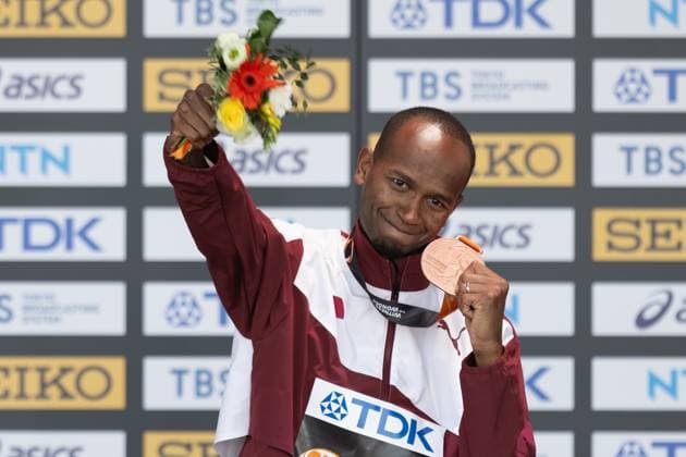 (230824) -- BUDAPEST, Aug. 24, 2023 -- Bronze medalist Mutaz Essa Barshim of Qatar celebrates during the awarding ceremony for the men s high jump at the World Athletics Championships 2023 in Budapest, Hungary, Aug. 23, 2023. ) (SP)HUNGARY-BUDAPEST-ATHLETICS-WORLD CHAMPIONSHIPS-DAY 5 MengxDingbo 