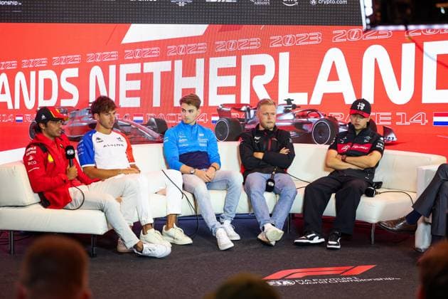 55 Carlos Sainz ESP, Scuderia Ferrari , 10 Pierre Gasly FRA, BWT Alpine F1 Team , 2 Logan Sargeant USA, Williams Racing , 20 Kevin Magnussen DNK, MoneyGram Haas F1 Team , 24 Guanyu Zhou CHN, Alfa Romeo F1 Team Stake , F1 Grand Prix of the Netherlands at Circuit Zandvoort on August 24, 2023 in Zandvoort, Netherlands Photo by HOCH ZWEI Zandvoort Netherlands