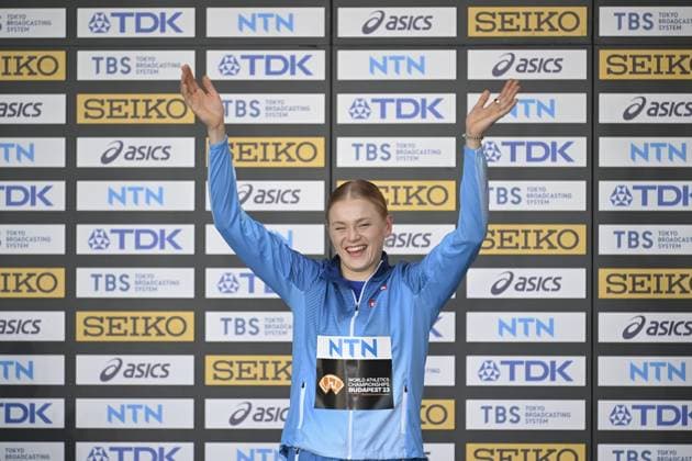 Wilma Murto of Finland on the podium at the medal ceremony for women s pole vault at the IAAF World Athletics Championships in Budapest on August 24, 2023. Budapest Hungary LKFTJK20230824191310KPKE  Copyright: xAnttixAimo-Koivistox LKFTJK20230824191310KPKE