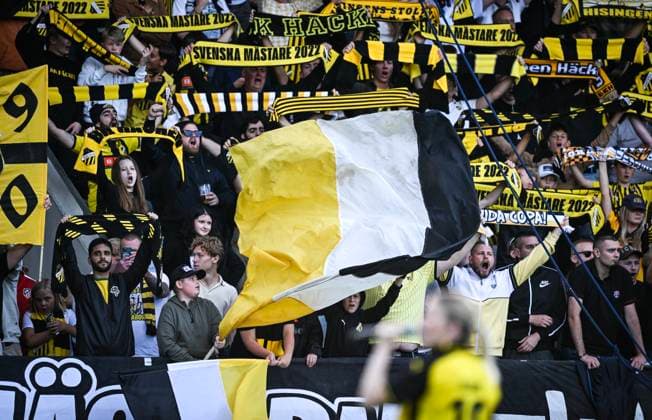 Hacken s supporters during the UEFA Europa League play off, first leg match, between BK Hacken and Aberdeen FC at Hisingen Arena in Gothenburg, Sweden, on Aug 24, 2023 GOTHENBURG SWEDEN SOCCER x9200x  Copyright: xBjörnxLarssonxRosvall TTx SWEDEN EUROPA LEAGUE HACKEN-ABERDEEN