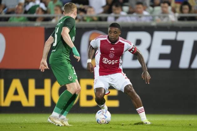 RAZGRAD, Bulgaria, 24-08-2023, football, Huvepharma Arena, Europa League qualification, season 2023 2024, during the match Ludogorets - Ajax, Ajax player Steven Bergwijn Ludogorets - Ajax  x22054155x Copyright: