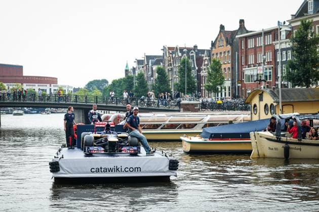 Formula 1, GP Netherlands - Daniel Ricciardo with race car on a canal in Amsterdam
