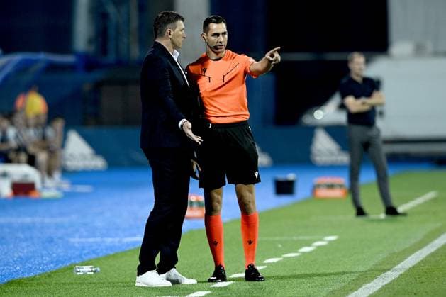 Dinamo Zagreb v Sparta Praha - UEFA Europa League Play Off Round: First Leg ZAGREB, CROATIA - AUGUST 24: Dinamo Zagreb Head Coach Sergej Jakirovic during UEFA Europa League Play Off Round First Leg match between Dinamo Zagreb and Sparta Praha at Maksimir Stadium on August 24, 2023 in Zagreb, Croatia. MarkoxLukunic PIXSELL