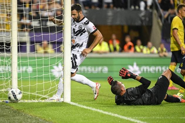 Union s goalkeeper Anthony Moris fails to stop a (cancelled) goal during a soccer game between Belgian Royale Union Saint Gilloise and Swiss FC Lugano, Thursday 24 August 2023 in Brussels, the first leg of the play-off for the UEFA Europa League competition. LAURIExDIEFFEMBACQ  x72516577x
