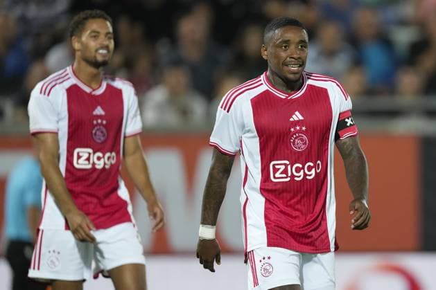 RAZGRAD, Bulgaria, 24-08-2023, football, Huvepharma Arena, Europa League qualification, season 2023 2024, during the match Ludogorets - Ajax, Ajax player Steven Bergwijn Ludogorets - Ajax  x22054578x Copyright: