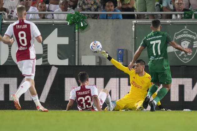 RAZGRAD, Bulgaria, 24-08-2023, football, Huvepharma Arena, Europa League qualification, season 2023 2024, during the match Ludogorets - Ajax, Ajax goalkeeper Jay Gorter Ludogorets - Ajax  x22054638x Copyright: