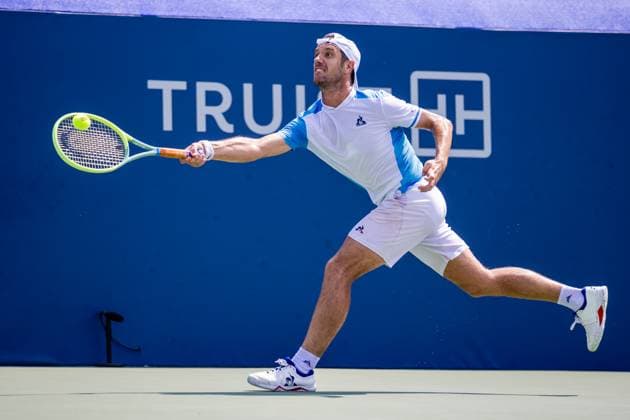 August 24, 2023: Richard Gasquet returns the ball to Sebastian Korda during the quarterfinals of the 2023 Winston-Salem Open at Wake Forest Tennis Complex in Wnston-Salem, NC. ( CSM) Wnston-Salem United States - ZUMAc04_ 20230824_zma_c04_011 Copyright: xScottxKinserx