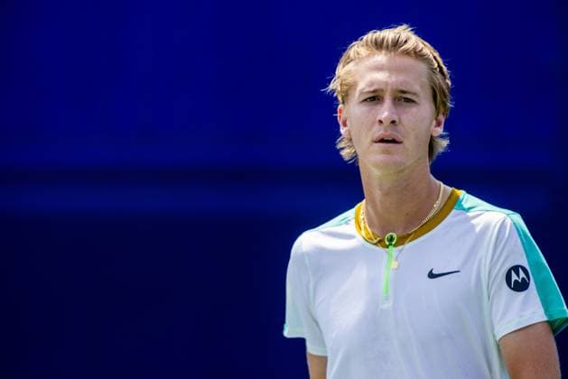 August 24, 2023: Sebastian Korda during the quarterfinals of the 2023 Winston-Salem Open at Wake Forest Tennis Complex in Wnston-Salem, NC. ( CSM) Wnston-Salem United States - ZUMAc04_ 20230824_zma_c04_015 Copyright: xScottxKinserx
