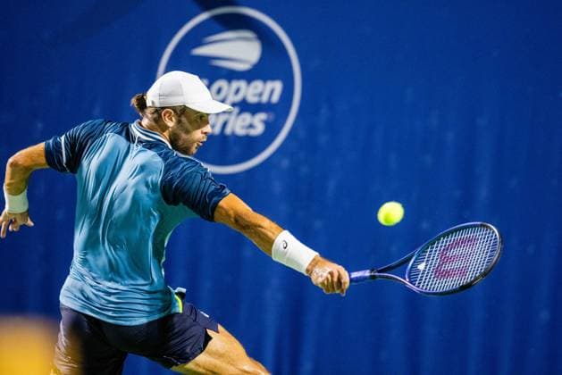 August 24, 2023: Borna Coric returns the ball to Juan Manuel Cerundolo during the quarterfinals of the 2023 Winston-Salem Open at Wake Forest Tennis Complex in Wnston-Salem, NC. ( CSM) Wnston-Salem United States - ZUMAc04_ 20230824_zma_c04_113 Copyright: xScottxKinserx