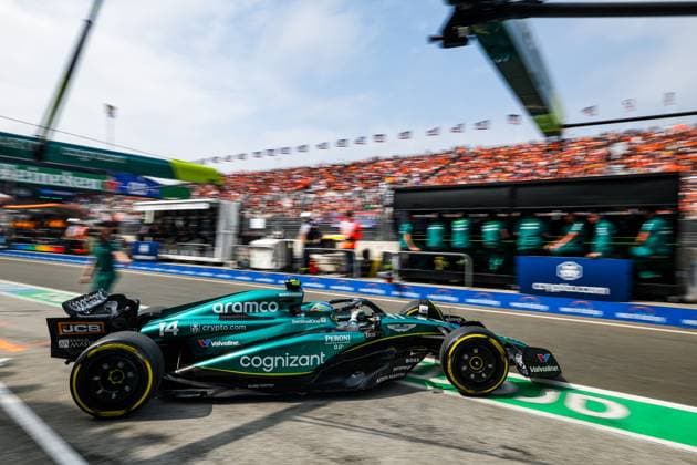 14 ALONSO Fernando (spa), Aston Martin F1 Team AMR23, action during the 2023 Formula 1 Heineken Dutch Grand Prix, 13th round of the 2023 Formula One World Championship, WM, Weltmeisterschaft from August 25 to 28, 2023 on the Zandvoort Circuit, in Zandvoort, Netherlands - F1 - DUTCH GRAND PRIX 2023 DPPI Panoramic  00123030_GOOD9327