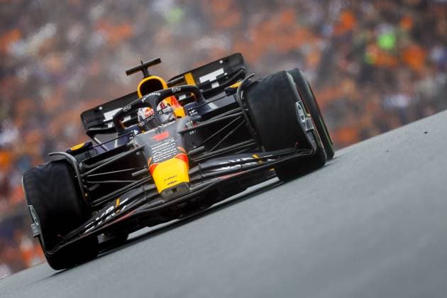 ZANDVOORT - Max Verstappen (Red Bull Racing) during qualifying for the F1 Grand Prix of the Netherlands at Circuit Zandvoort on August 26, 2023 in Zandvoort, Netherlands. ANP KOEN VAN WEEL F1 Grand Prix of The Netherlands 2023 24 xVIxANPxSportx xxANPxIVx 476342395 originalFilename: 476342395.jpg