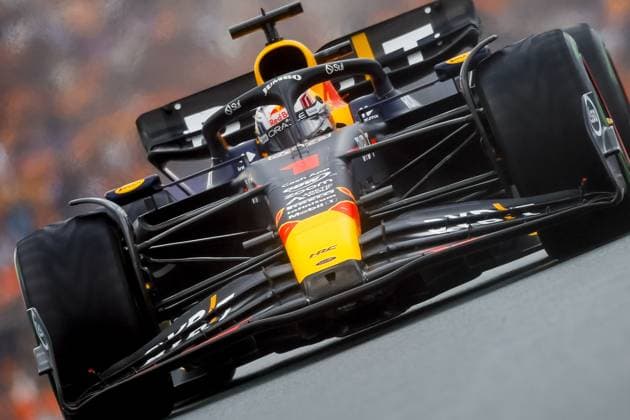 ZANDVOORT - Max Verstappen (Red Bull Racing) during qualifying for the F1 Grand Prix of the Netherlands at Circuit Zandvoort on August 26, 2023 in Zandvoort, Netherlands. ANP KOEN VAN WEEL F1 Grand Prix of The Netherlands 2023 24 xVIxANPxSportx xxANPxIVx 476343498 originalFilename: 476343498.jpg