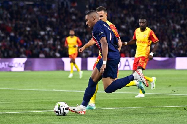Kylian Mbappe ( 7 - PSG ) - FOOTBALL : Paris Saint Germain vs Lens - Ligue 1 - 26 08 2023 FedericoPestellini Panoramic 