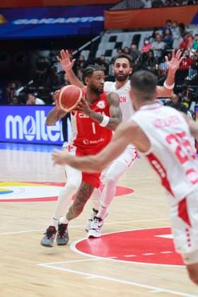 JAKARTA, INDONESIA AUGUST 27: Nickeil Alexander-Walker (L) of Canada challenge by Lebanon players on Canada vs Lebanon game during 2023 FIBA Basketball World Cup in Jakarta, Indonesia on August 27, 2023. The 2023 FIBA Basketball World Cup will held on August 25 until September 10, 2023 in Jakarta - Indonesia, Manila - Philipines dan Okinawa Japan. BASKET BALL: Canada vs Liban - Jakarta - Coupe du Monde FIBA - 26 08 2023 YuliSeperi Panoramic 