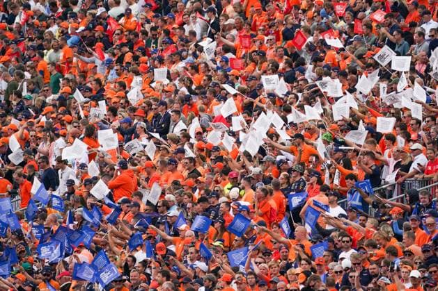 FORMULA 1 DUTCH GRAND PRIX 2023 Max Verstappen 1 (NED) fans, flags, HONDA Red Bull Racing RB19 fans during the FORMULA 1 HEINEKEN DUTCH GRAND PRIX 2023 at CM.com Circuit Zandvoort, Netherlands on 27 August 2023 Editorial Use Only Copyright: xIMAGO EveryxSecondxMediax ESM-0790-0019