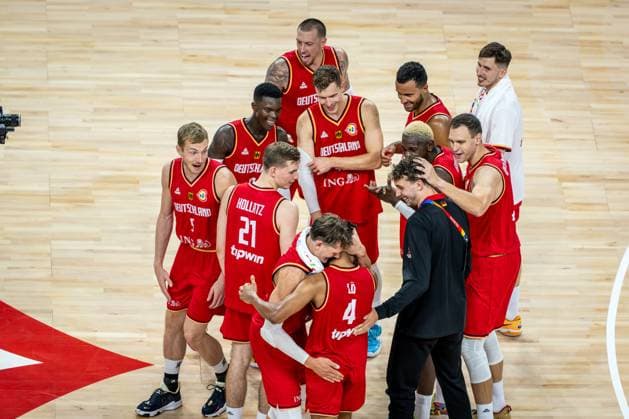 Basketball Okinawa 27 08 2023 FIBA Basketball World Cup 2023 Mens World Cup Preliminary Round Australia AUS Germany GER Cheering Germany after the game about the victory Maodo Lo Germany, No 04 Moritz Wagner Germany, No 13 Justus Hollatz Germany, No 21 Nils Giffey Germany, No 05 Dennis Schröder Schroeder Germany, No 17 Schröder Schroder Daniel Theis Germany, No 10 Andreas Obst Germany, No 42 Johannes Thiemann Germany, No 32 David Krämer Germany, No 44 Kraemer Kramer Isaac Bonga Germany, No 00 Johannes Voigtmann Germany, No 07 Franz Wagner Germany, No 09 counter clockwise