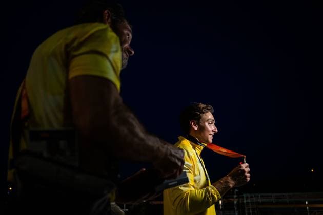 230827 Armand Duplantis of Sweden poses for a portrait with his gold medal during day 9 of the 2023 World Athletics Championships on August 27, 2023 in Budapest Photo Joel Marklund BILDBYRAN kod JM JM0526 bbeng friidrott athletics friidrett 2023 world athletics championships world athletics championships budapest23 friidrotts vm friidretts vm vm  Copyright: JOELxMARKLUND BB230827JM010