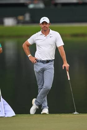 ATLANTA, GA - AUGUST 27: Rory McIlroy on the fifteenth green during the final round of the 2023 PGA, Golf Herren Tour Championship on August 27, 2023 at East Lake Golf Club in Atlanta, Georgia. (Photo by John Adams Icon Sportswire) GOLF: AUG 27 PGA - TOUR Championship EDITORIAL USE ONLY Icon23082702030